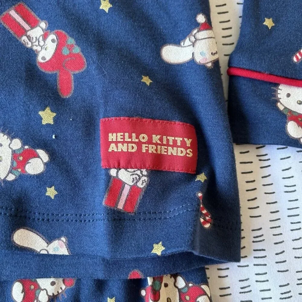 Zara sanrio hello